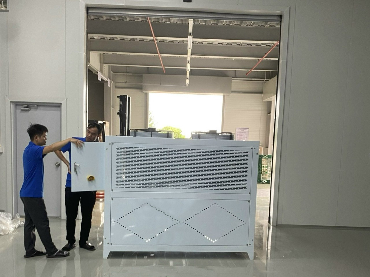 may-lam-lanh-nuoc-nikola-viet-nam